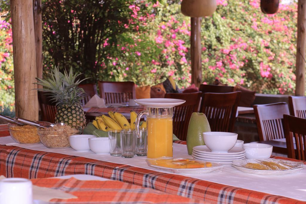 木瓜住宿加早餐旅馆 坎帕拉 外观 照片